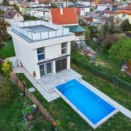 Villa Jaeger Mit Pool In Wien Exterior photo